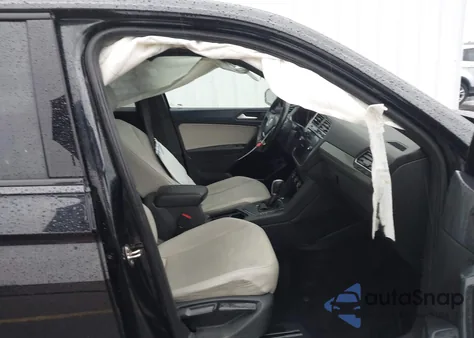 2019 Volkswagen Tiguan 2.0T Se/2.0T Sel/2.0T Sel R-Line/2.0T Sel R-Line Black from USA, damaged, VIN 3VV3B7AX9KM093419